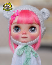 Load image into Gallery viewer, DOLLS WITH SOUL COLLECTION - Custom Blythe doll "Padme"