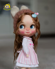 Load image into Gallery viewer, Custom Blythe doll &quot;Pandora&quot;
