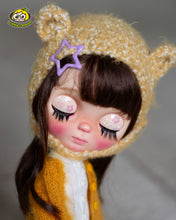 Load image into Gallery viewer, Custom Blythe doll "Aurora" - Free shipping!
