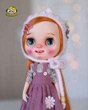 Load image into Gallery viewer, Custom Blythe doll &quot;Peach&quot;
