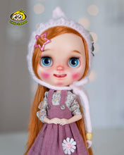 Load image into Gallery viewer, Custom Blythe doll &quot;Peach&quot;
