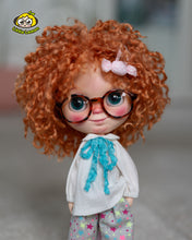 Load image into Gallery viewer, Custom Blythe doll &quot;Mandarina&quot;
