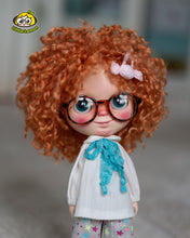 Load image into Gallery viewer, Custom Blythe doll &quot;Mandarina&quot;
