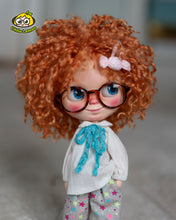 Load image into Gallery viewer, Custom Blythe doll &quot;Mandarina&quot;
