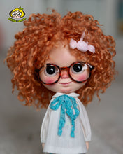 Load image into Gallery viewer, Custom Blythe doll &quot;Mandarina&quot;
