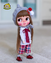 Load image into Gallery viewer, Custom Blythe doll &quot;Peach&quot;
