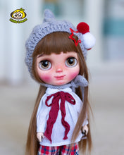 Load image into Gallery viewer, Custom Blythe doll &quot;Peach&quot;
