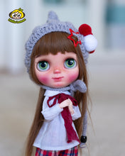 Load image into Gallery viewer, Custom Blythe doll &quot;Peach&quot;
