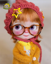 Load image into Gallery viewer, Custom Blythe doll "Piluca"

