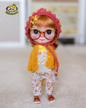 Load image into Gallery viewer, Custom Blythe doll "Piluca"
