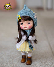 Load image into Gallery viewer, TuNiu doll &quot;Sylvie&quot;
