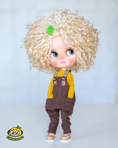 Custom Blythe doll "Nube"