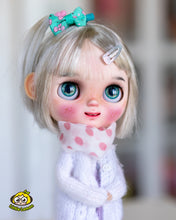 Load image into Gallery viewer, Custom Blythe doll &quot;Coco&quot;
