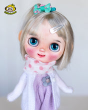 Load image into Gallery viewer, Custom Blythe doll &quot;Coco&quot;
