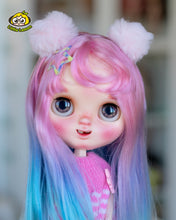 Load image into Gallery viewer, Custom Blythe doll &quot;Diamantina&quot;
