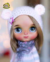 Load image into Gallery viewer, Custom Blythe doll &quot;Noah&quot;
