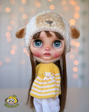 Load image into Gallery viewer, Custom Blythe doll &quot;Yoyo&quot;
