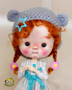 QBaby doll "Olivia"